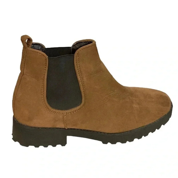 *NWOT* ATMOSPHERE | Women’s Brown Suede Chelsea Boots Size 6 - Picture 1 of 6